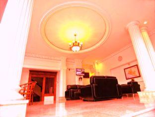 lobby hotel austin residence yogyakarta